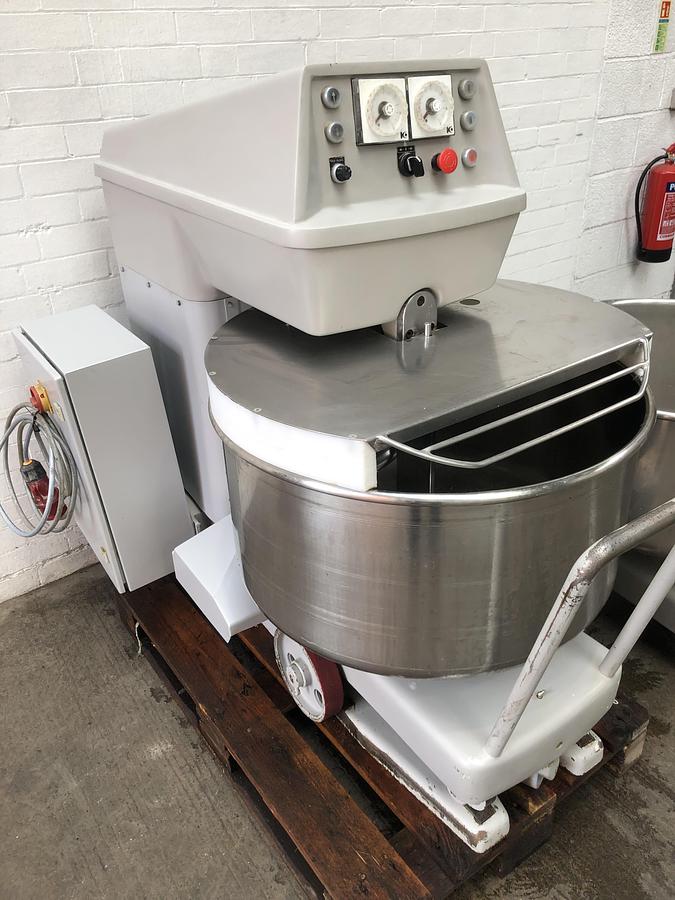 Used Kemper ST75A, 120kg (dough capacity) Spiral Mixer, 2 speed, 2 timers, supplied with 2 bowls