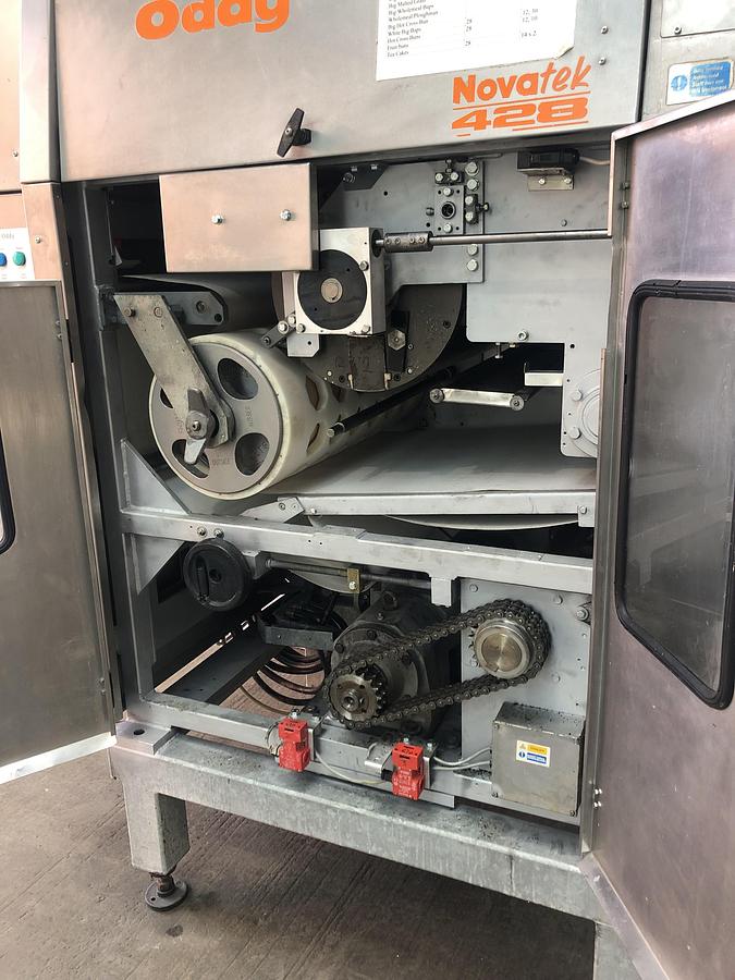 Used Oddy Novatek 428 6 pocket Dough Divider and Rounder