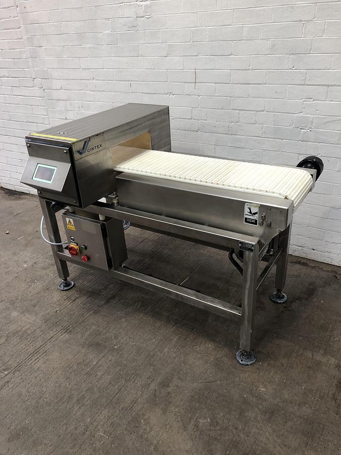 Used Cintex Metal Detector
