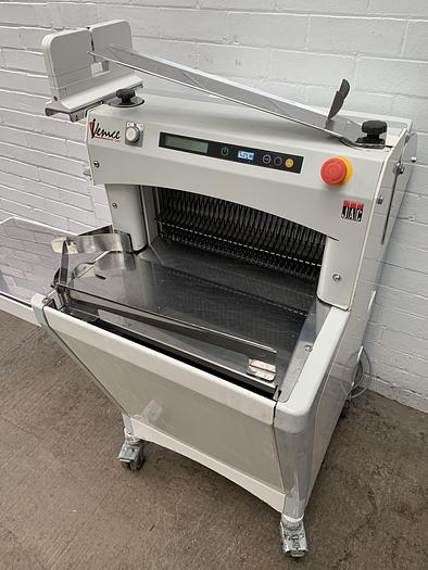 Used Jac Venice Automatic Bread Slicer