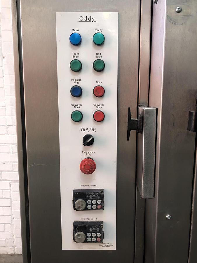 Used Oddy Novatek 428 6 pocket Dough Divider and Rounder