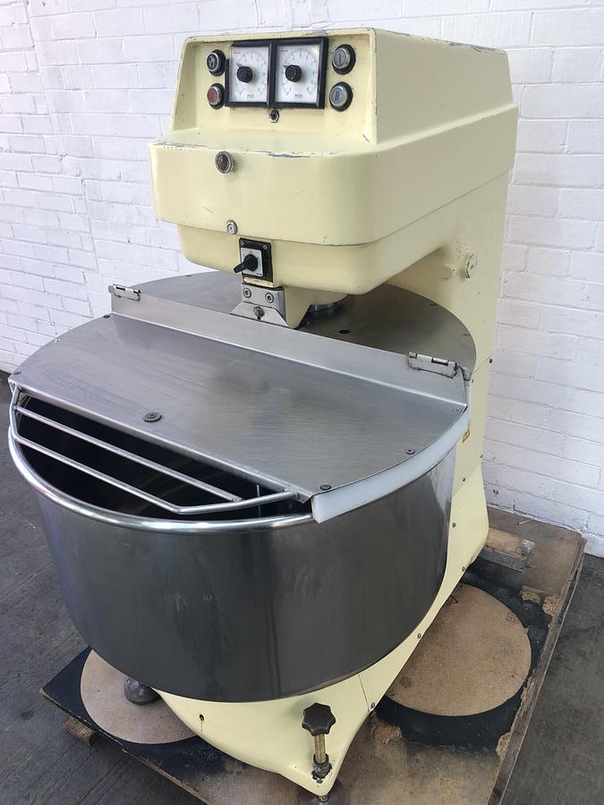 Used Kemper SP75, 120kg (dough capacity) Spiral Mixer, 2 speed, 2 timers