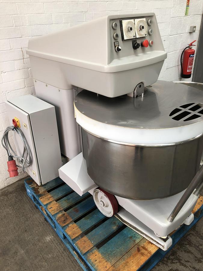 Used Kemper ST75A, 120kg (dough capacity) Spiral Mixer, 2 speed, 2 timers, supplied with 2 bowls