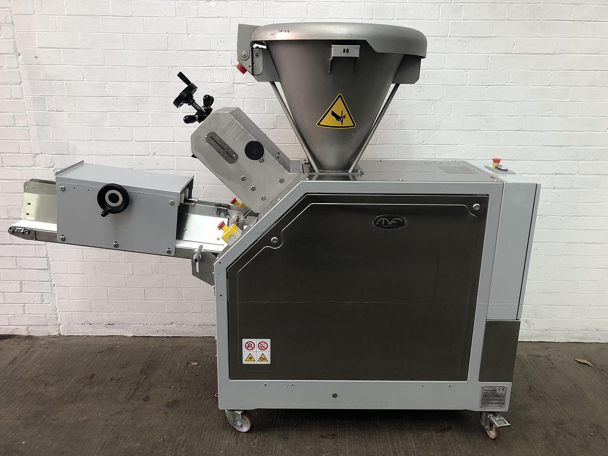 Used Artezen Calybra 1.0 Volumetric Dough Divider, 260-1050g New Belt Fitted