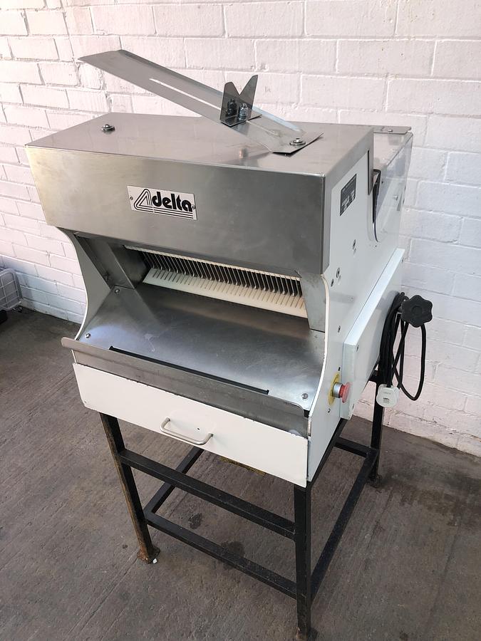 Used Delta DT40/10mm Bread Slicer