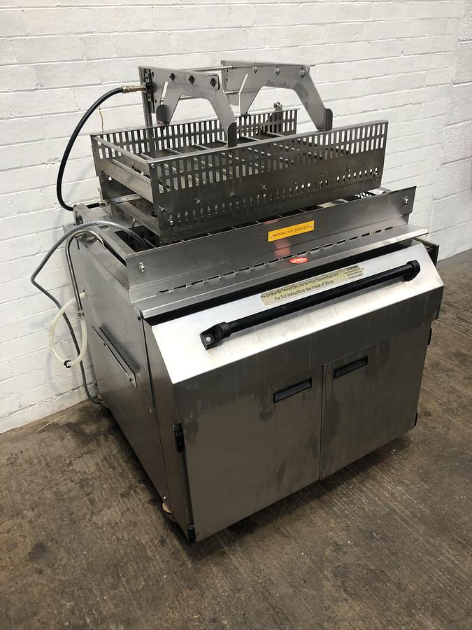 Used Mono Aztec Doughnut fryer
