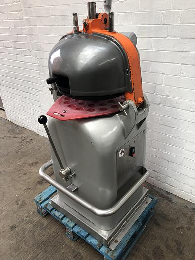 Used Erika Record 3 30 DCS 30Pc Bun Divider (Rounder) Moulder