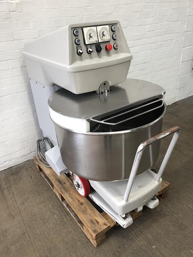 Used Kemper ST75A, 120kg (dough capacity) Spiral Mixer, 2 speed, 2 timers, supplied with 2 bowls