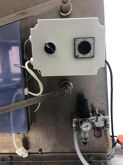 Used 2000 John Hunts AM300 Pie Press