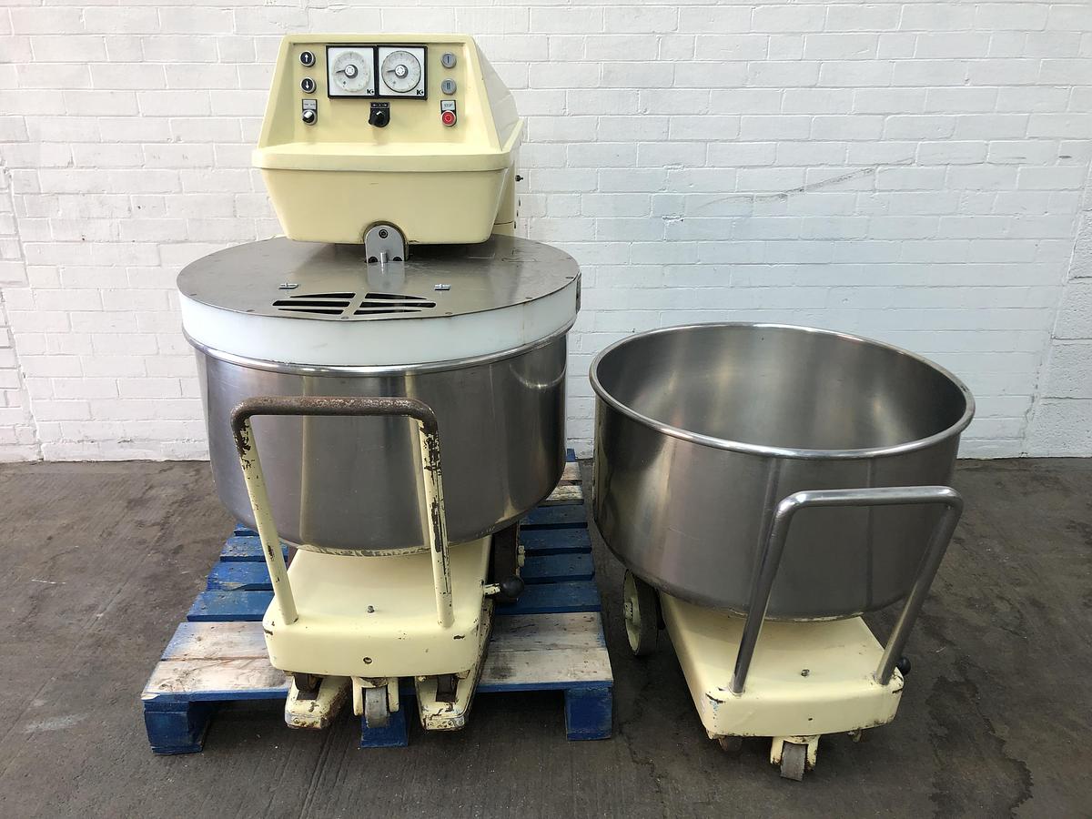 Used Kemper ST75A, 120kg (dough capacity) Spiral Mixer, 2 speed, 2 timers, supplied with 2 bowls