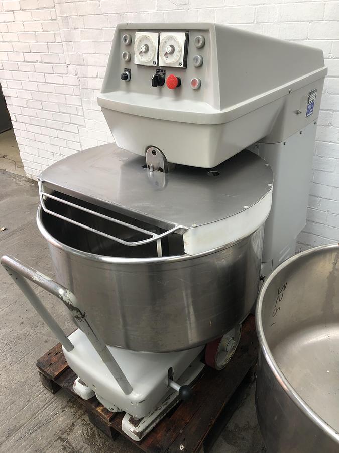 Used Kemper ST75A, 120kg (dough capacity) Spiral Mixer, 2 speed, 2 timers, supplied with 2 bowls