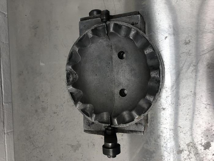 Used Camwheat Pasty Turnover Die