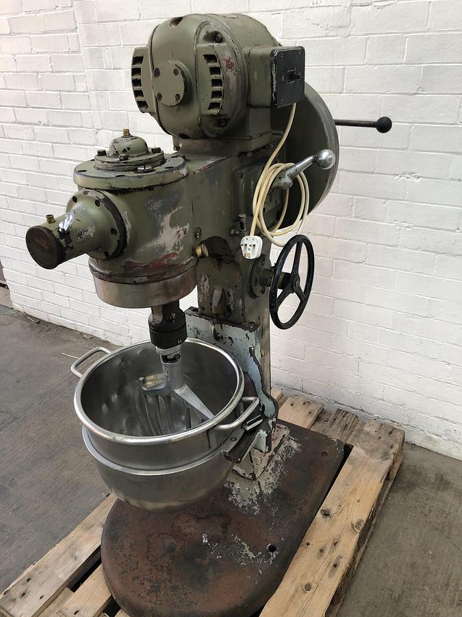 Used Hobart SE300 Planetary Mixer. Part Ex to Clear