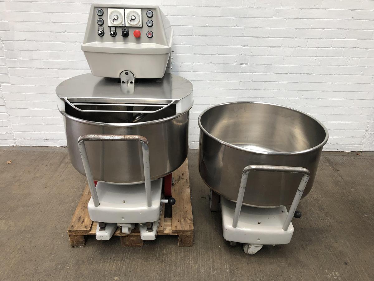 Used Kemper ST75A, 120kg (dough capacity) Spiral Mixer, 2 speed, 2 timers, supplied with 2 bowls