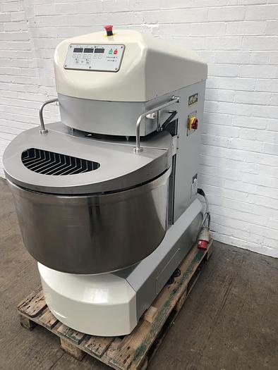 Used 2009 Mondial Forni Matrix 120/A