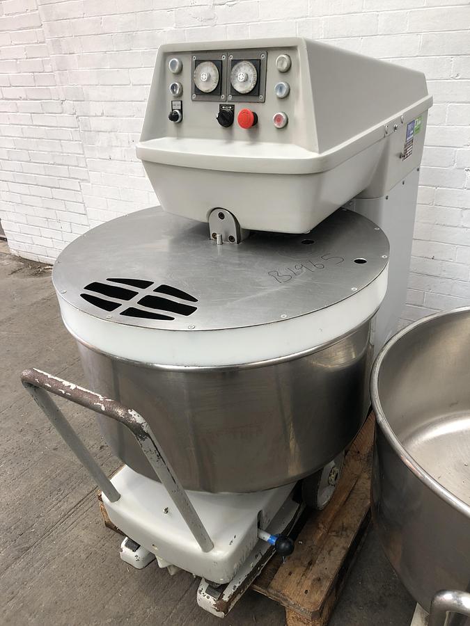 Used Kemper ST75A, 120kg (dough capacity) Spiral Mixer, 2 speed, 2 timers, supplied with 2 bowls