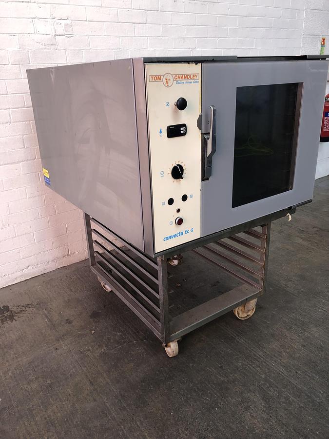 Used Tom Chandley Compatcta TC5 18 X 30 (Tray Size) Single Bake Off oven on Stand