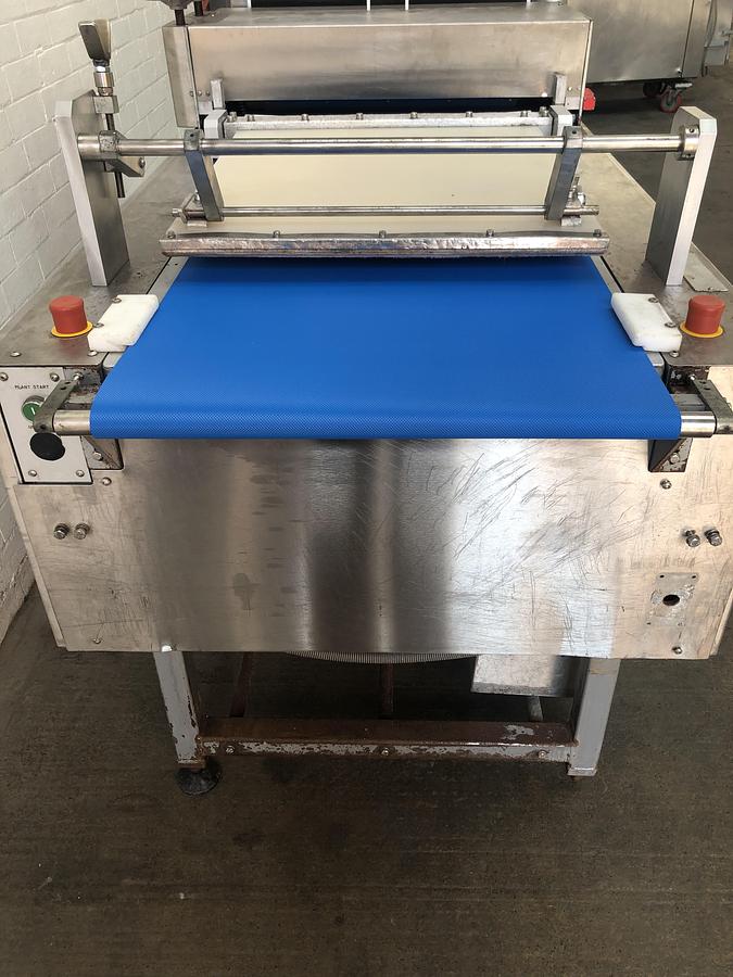 Used Oddy 4 Pocket Pinner with new Belts Fitted