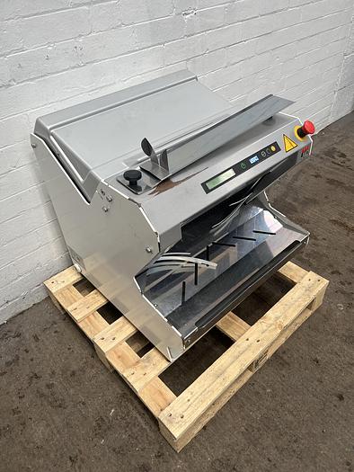 Used JAC Pico Matic 14mm Bread Slicer