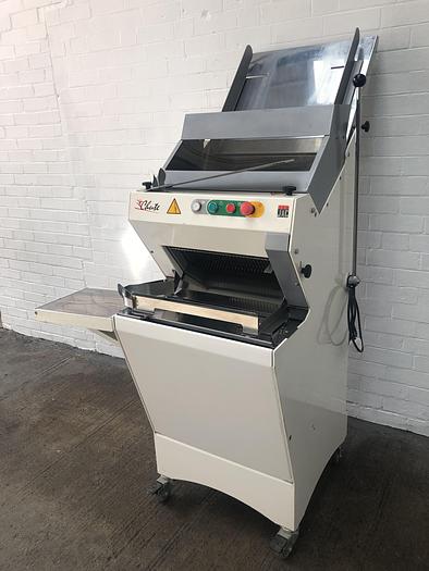 Used 2011 Jac LCL 450 / 13