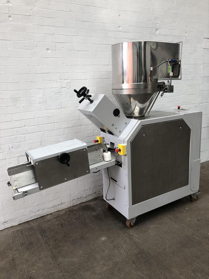 Used Mondial Forni SV2 Volumetric Dough Divider 260g - 1050g Weight Range