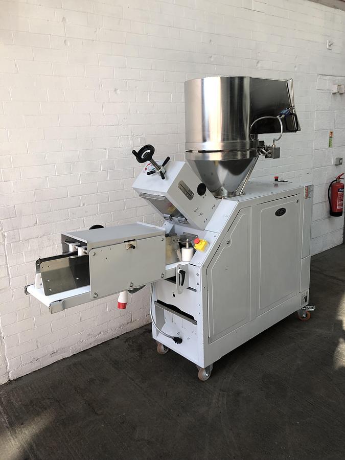 Used Mondial Forni SV2 Volumetric Dough Divider 260g - 1050g Weight Range