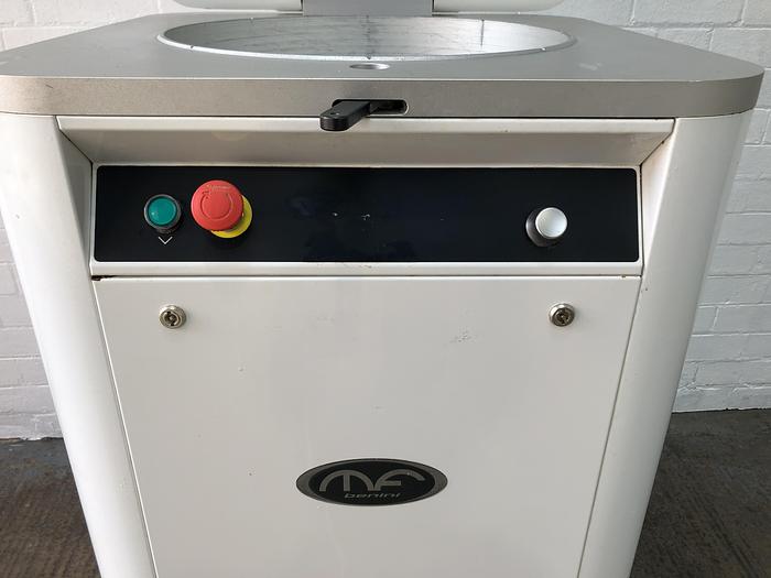 Used Mondial Forni ST A 20 Hydraulic Dough Divider