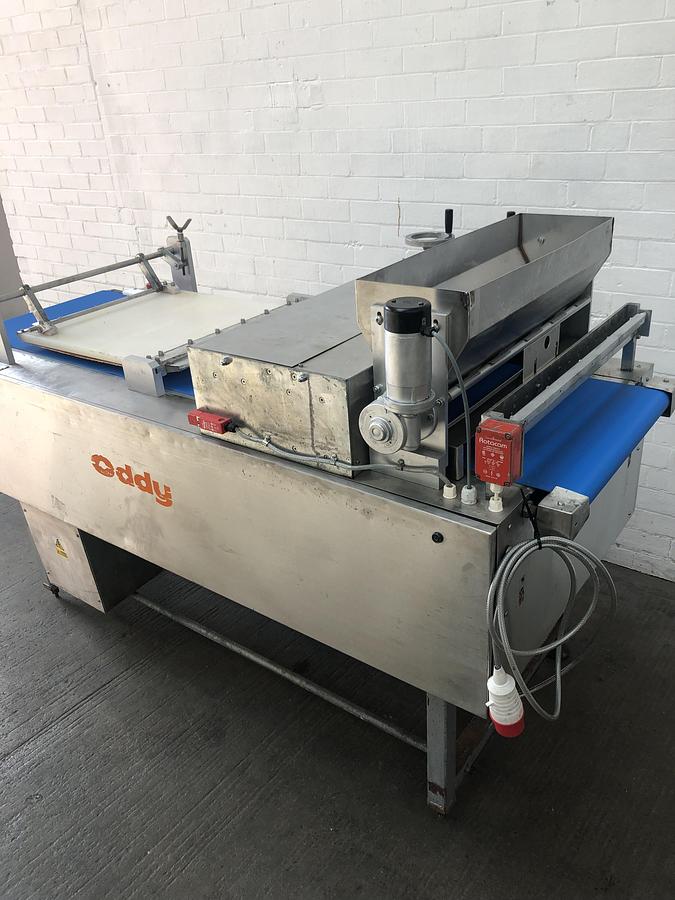 Used Oddy 4 Pocket Pinner with new Belts Fitted