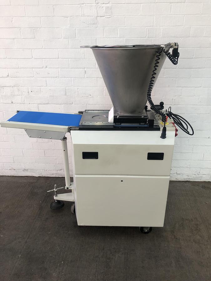 Used Daub Slim Dough Divider