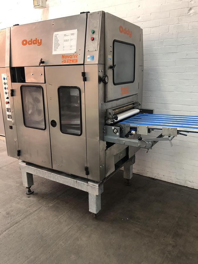 Used Oddy Novatek 428 6 pocket Dough Divider and Rounder