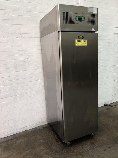 Used Fosters Freezer to take 18" x 30" Runners