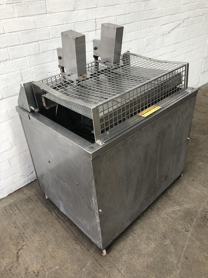Used Mono Submerge Automatic Fryer - 18" x 30" Trays