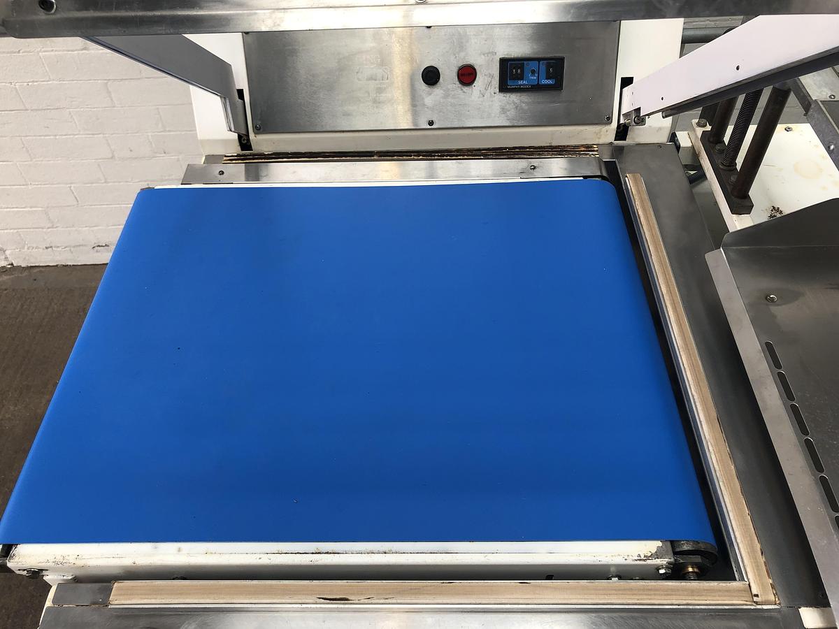 Used BlueBird Swallow semi automatic L Sealer 600 by 600 Seal area