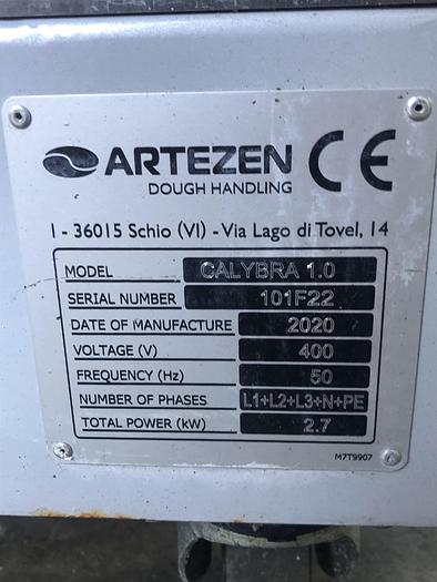 Used Artezen Calybra 1.0 Volumetric Dough Divider, 260-1050g