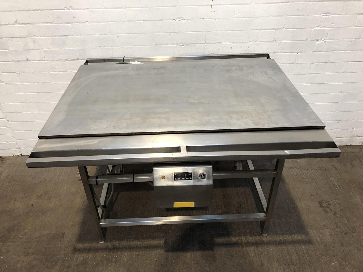 Used 4 ft Hot Plate