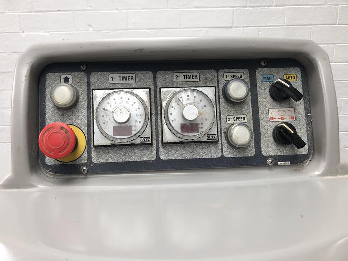 Used Mondial Forni 120KG Spiral mixer with 3 removable bowls Bakery equipment