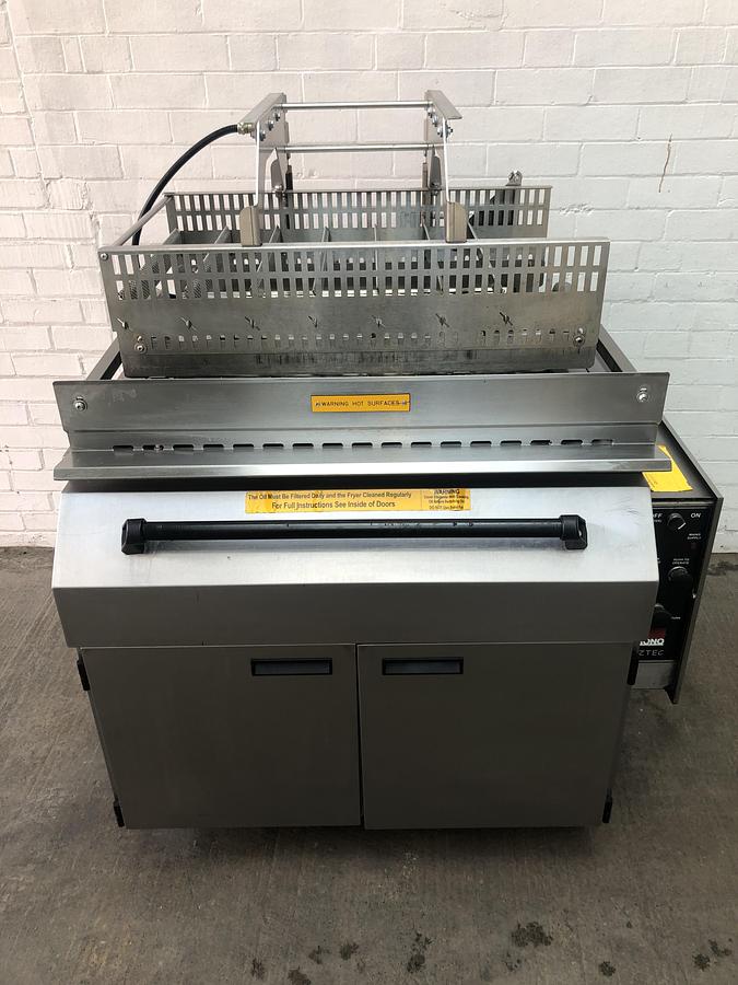 Used Mono Aztec Doughnut fryer