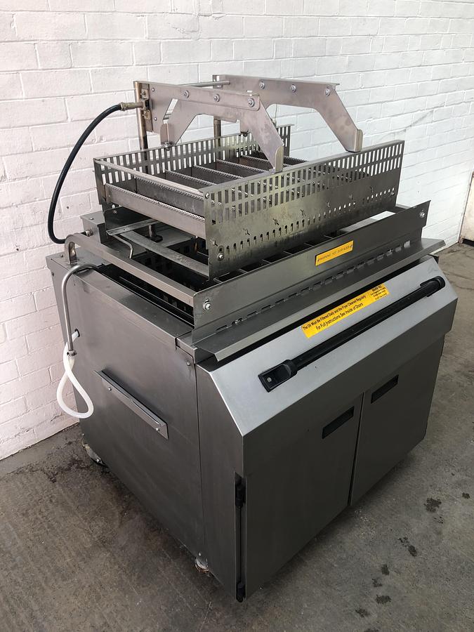 Used Mono Aztec Doughnut fryer