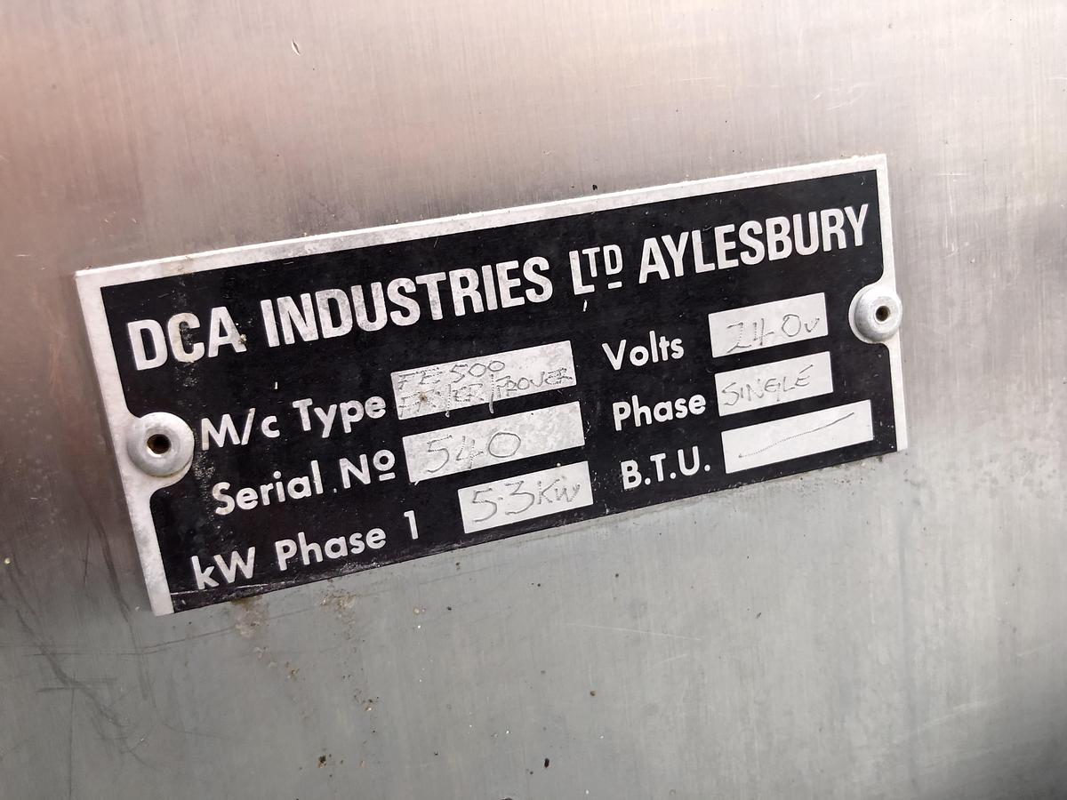 Used DCA 500 Half Tray Float Fryer - 18" x 15" Trays With Under Prover