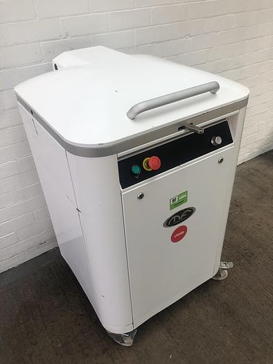 Used Vitella SRL 20Pc Hydraulic Dough Divider