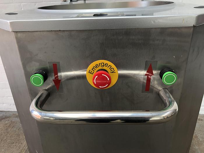 Used Sinmag D 20Pc Hydraulic Dough Divider