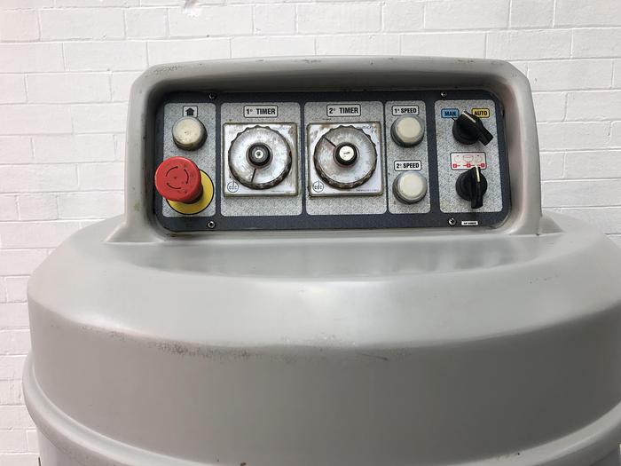 Used 2001 Mondial Forni ISE 120