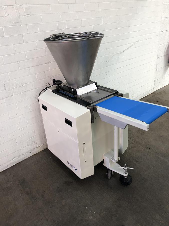 Used Daub Slim Dough Divider