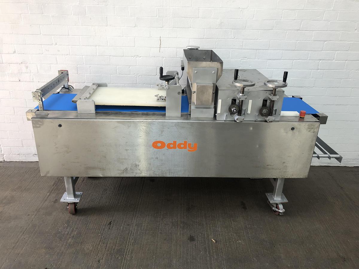 Used Oddy 2 Pocket Long Bed Pinner with New Belts Fitted