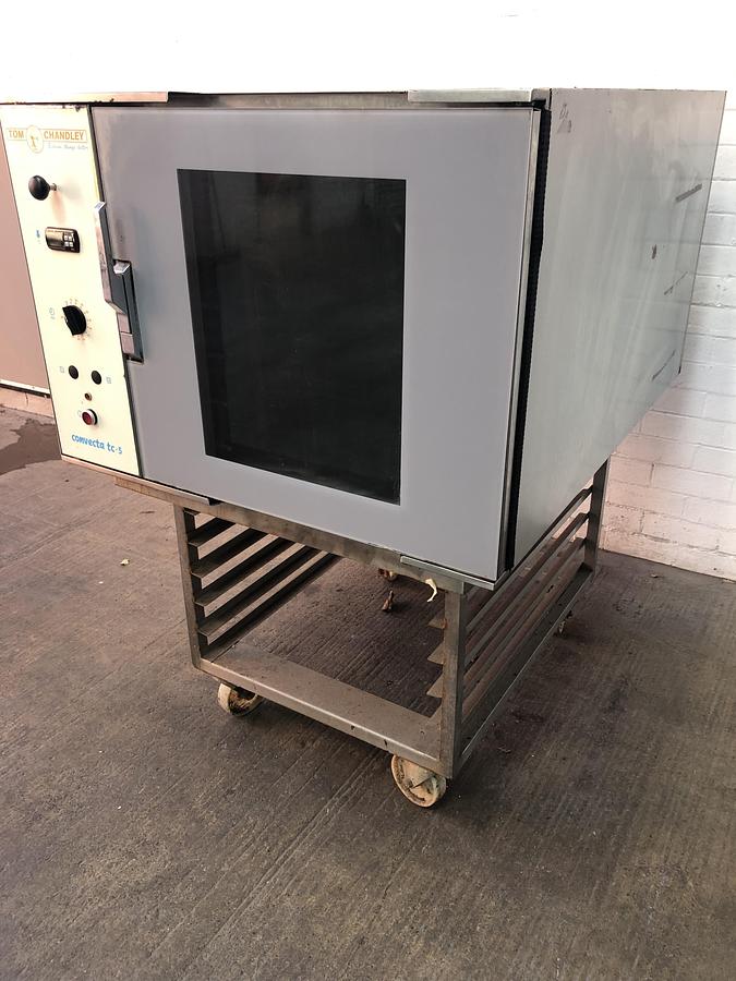 Used Tom Chandley Compatcta TC5 18 X 30 (Tray Size) Single Bake Off oven on Stand