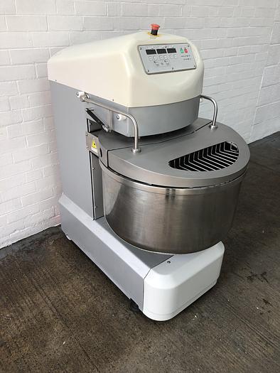 Used 2009 Mondial Forni Matrix 80/A