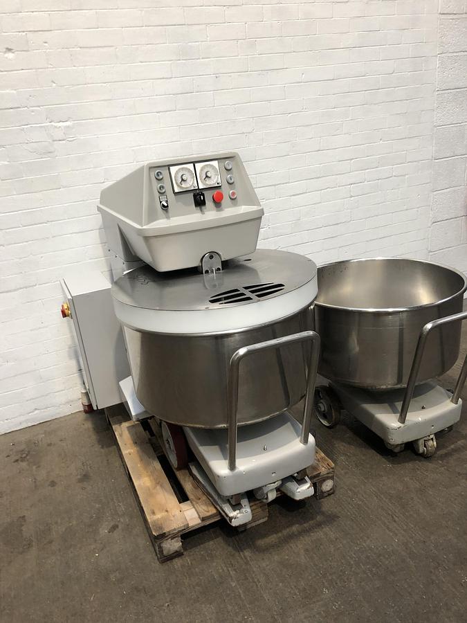 Used Kemper ST75A, 120kg (dough capacity) Spiral Mixer, 2 speed, 2 timers, supplied with 2 bowls