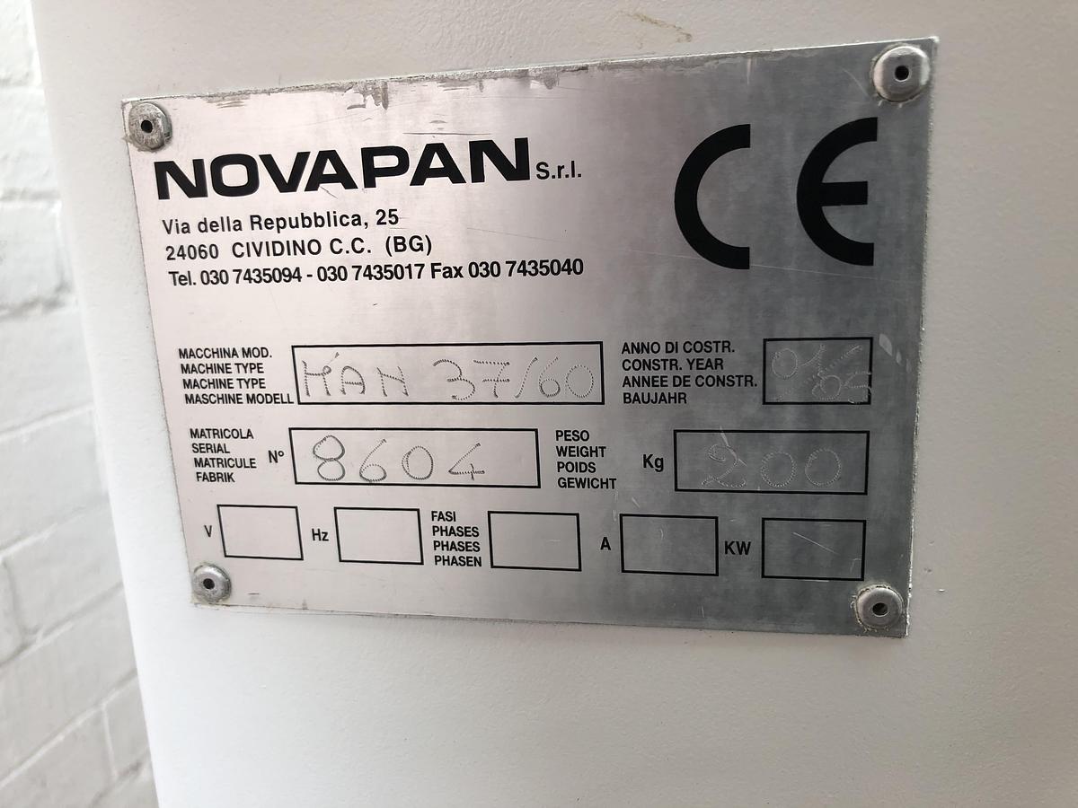 Refurbished Novapan 37Pc hexagonal Manual Scone Cutter