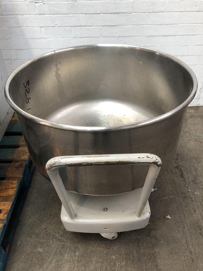 Used Kemper ST75A, 120kg (dough capacity) Spiral Mixer, 2 speed, 2 timers, supplied with 2 bowls
