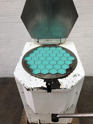 Used Novapan 37Pc hexagonal Manual Scone Cutter